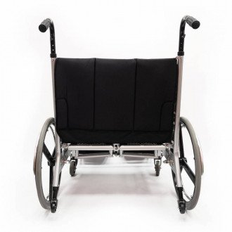 Кресло-коляска с ручным приводом Titan Minimaxx LY-250-1203 в Пятигорске