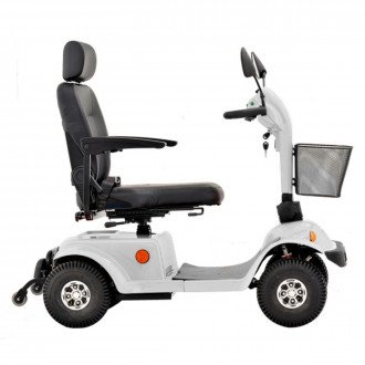 Электроскутер Met Explorer 450 в Пятигорске