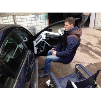 Подъёмник для инвалидов O-Savva Minik в автомобиль в Пятигорске