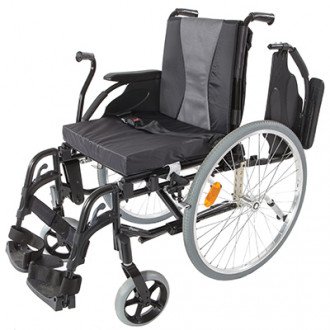 Кресло-коляска с рычажным приводом Invacare Action 3 NG в Пятигорске